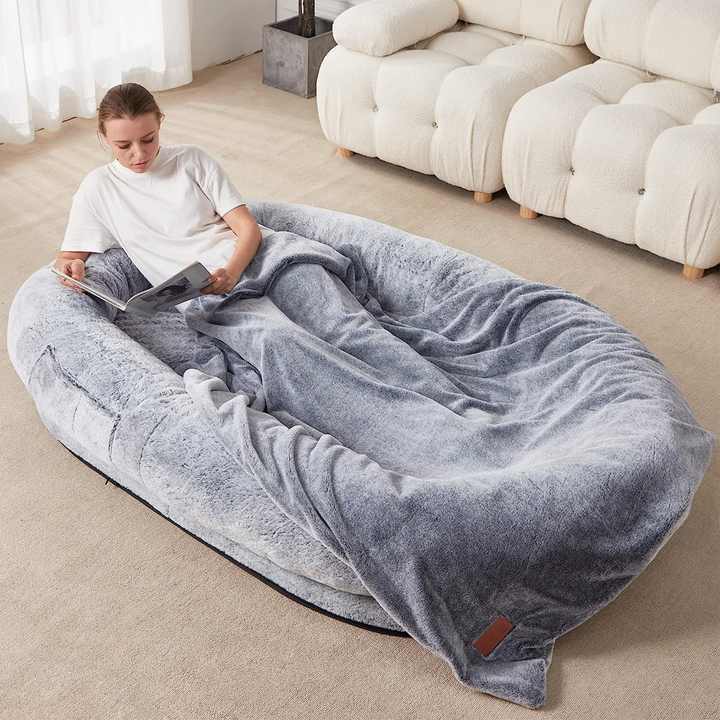 Comfortable Washable Super Soft Fluffy Plush Dog Bed Warm Round Customized Pet Dog Bed for pets